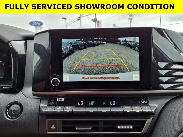 Photo of 2025 White Toyota Camry