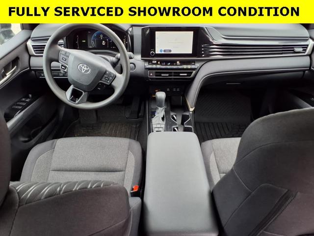 Photo of 2025 White Toyota Camry