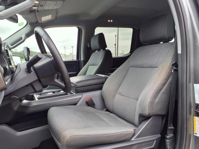 Photo of 2025 Gray Metallic Ford F-150