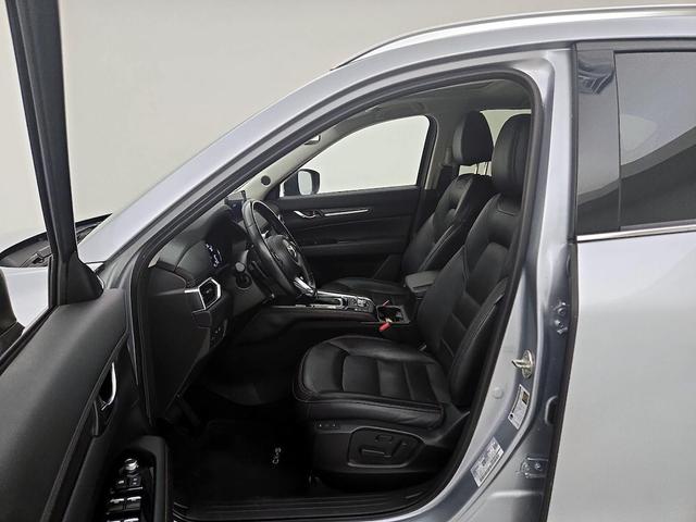 Photo of 2021 Silver Mazda CX-5
