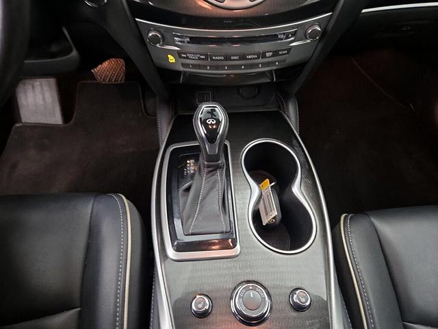 Photo of 2019 Black INFINITI QX60