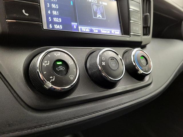 Photo of 2017 Black Toyota RAV4