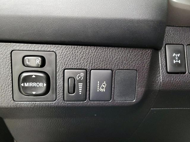 Photo of 2017 Black Toyota RAV4