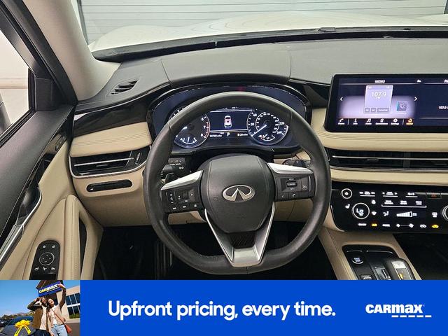 Photo of 2023 White INFINITI QX60