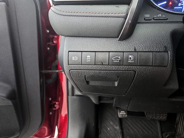 Photo of 2019 Red Toyota Camry