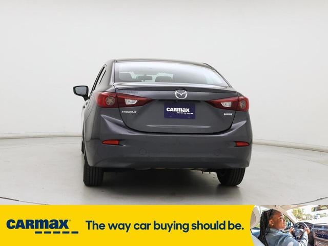 Photo of 2015 Gray Mazda Mazda3