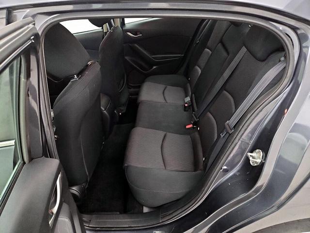 Photo of 2015 Gray Mazda Mazda3