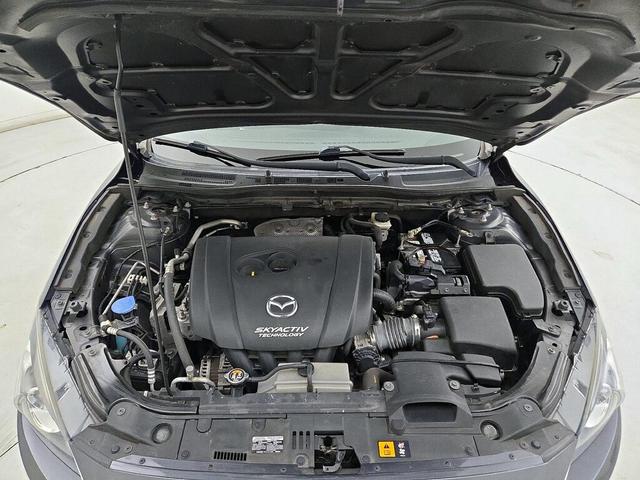 Photo of 2015 Gray Mazda Mazda3