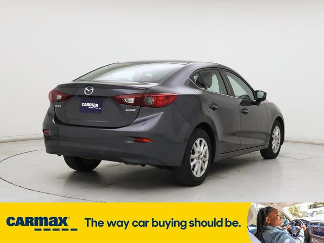 Photo of 2015 Gray Mazda Mazda3