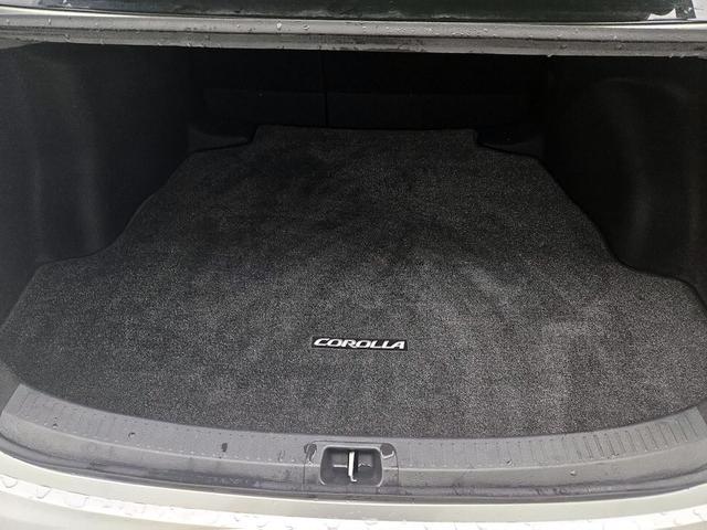 Photo of 2022 Silver Toyota Corolla
