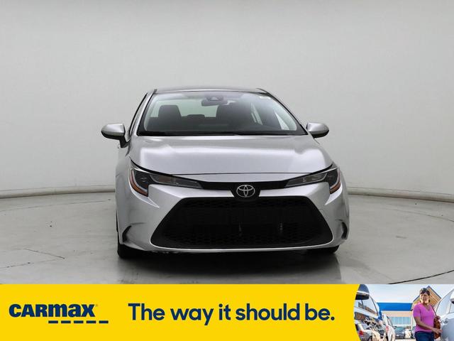 Photo of 2022 Silver Toyota Corolla