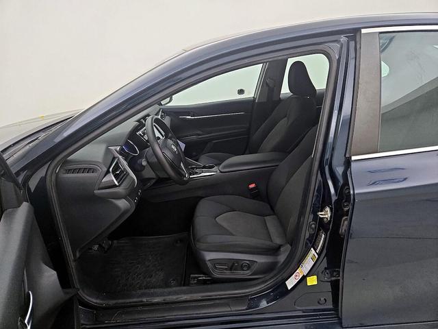 Photo of 2019 Blue Toyota Camry