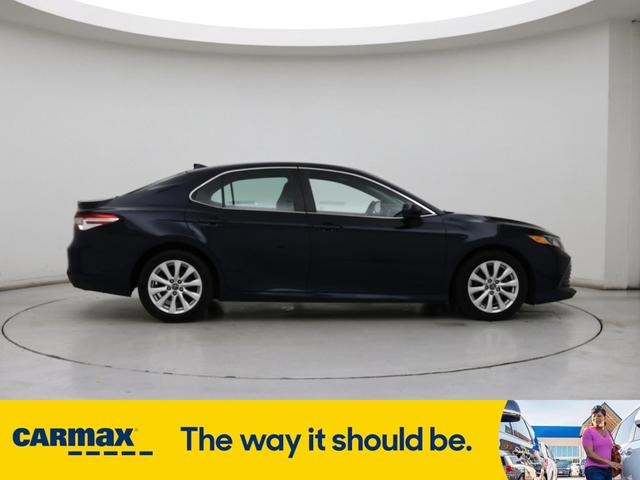 Photo of 2019 Blue Toyota Camry