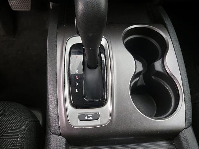 Photo of 2020 White Honda Pilot