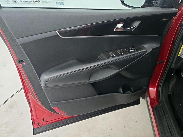 Photo of 2018 Red Kia Sorento