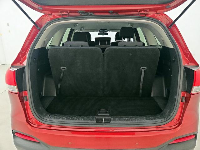Photo of 2018 Red Kia Sorento