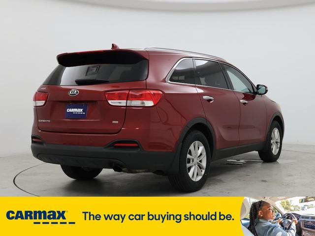 Photo of 2018 Red Kia Sorento