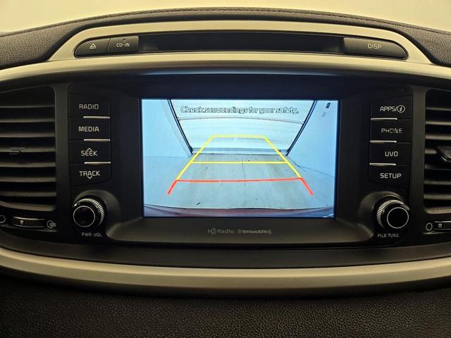 Photo of 2018 Red Kia Sorento