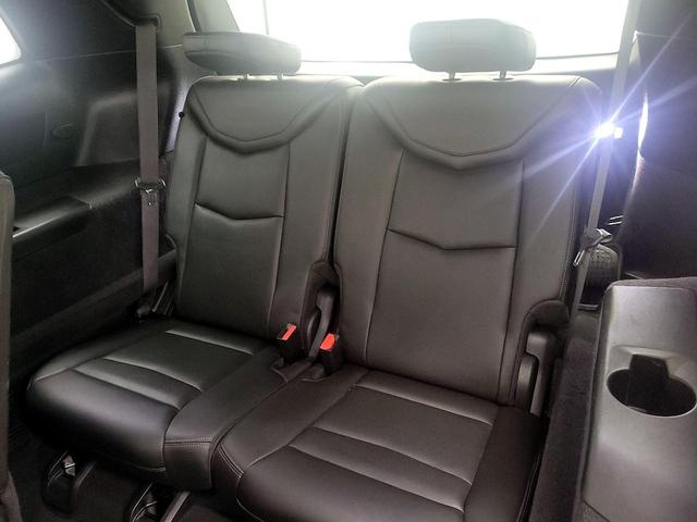 Photo of 2020 Black Cadillac XT6