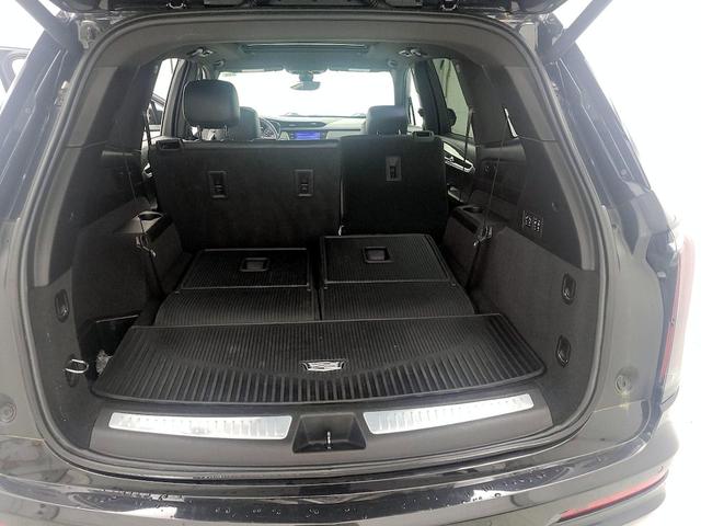 Photo of 2020 Black Cadillac XT6