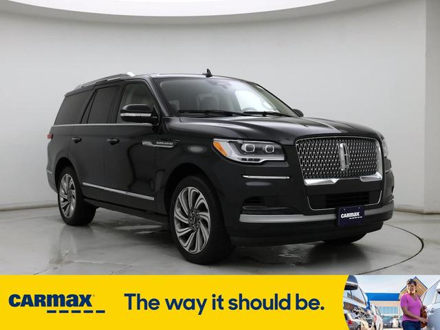 2022 Lincoln Navigator