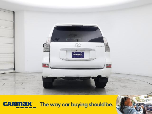 Photo of 2014 White Lexus GX 460