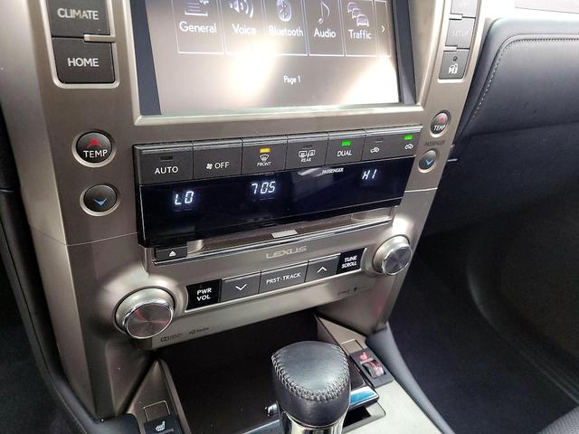 Photo of 2014 White Lexus GX 460