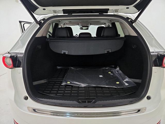 Photo of 2021 White Mazda CX-5