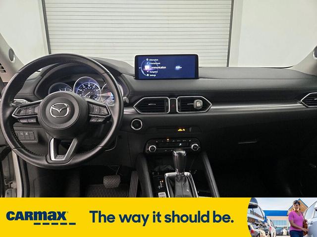 Photo of 2021 White Mazda CX-5