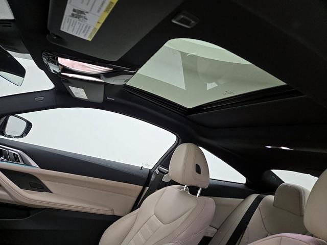 Photo of 2021 Green BMW M440