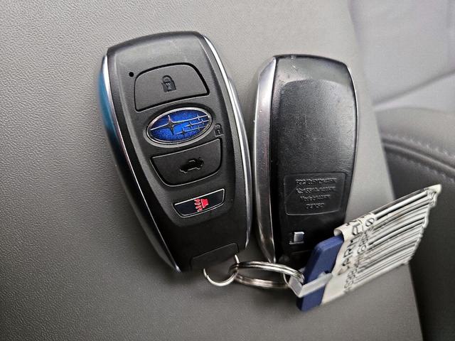 Photo of 2023 Gray Subaru Legacy