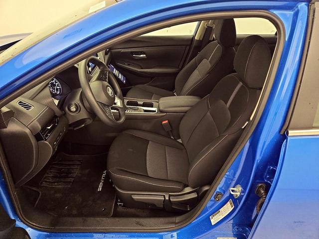 Photo of 2025 Blue Nissan Sentra