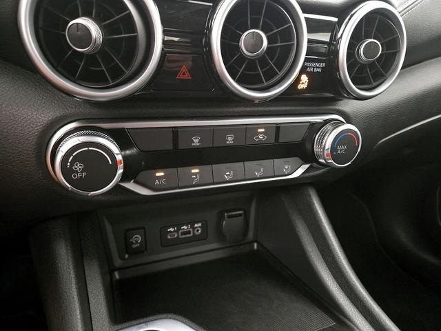 Photo of 2025 Blue Nissan Sentra