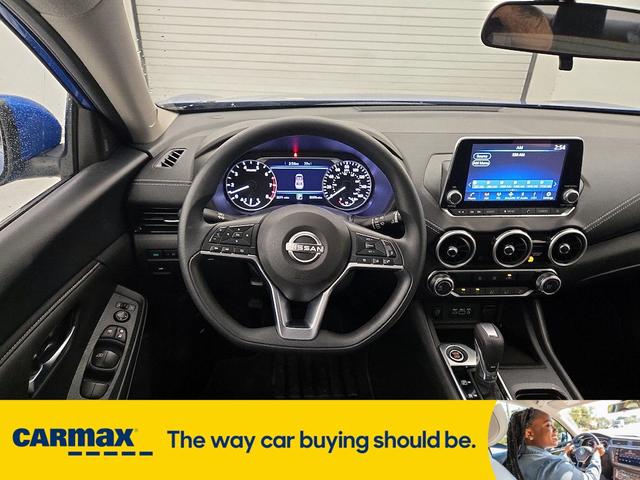 Photo of 2025 Blue Nissan Sentra