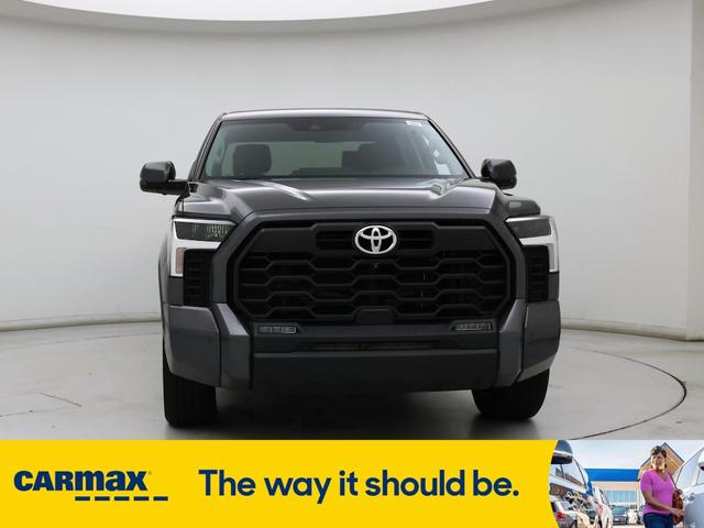 Photo of 2022 Gray Toyota Tundra