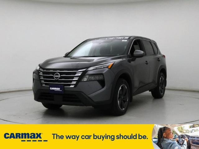 Photo of 2024 Gray Nissan Rogue