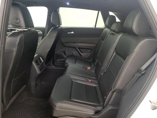 Photo of 2022 White Volkswagen Atlas Cross Sport