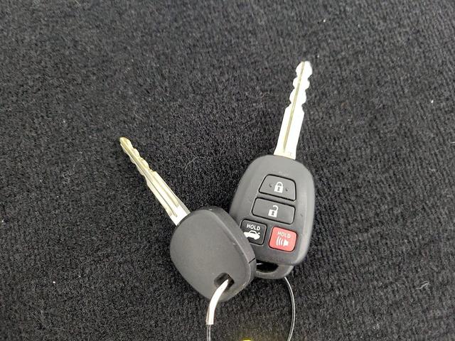 Photo of 2017 Gray Toyota Camry