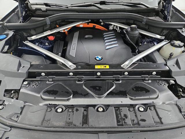 Photo of 2021 Blue BMW X5 PHEV