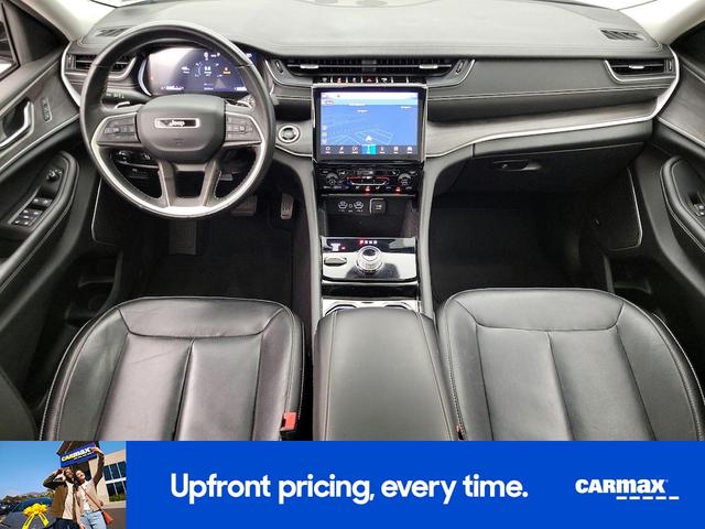 Photo of 2021 White Jeep Grand Cherokee L