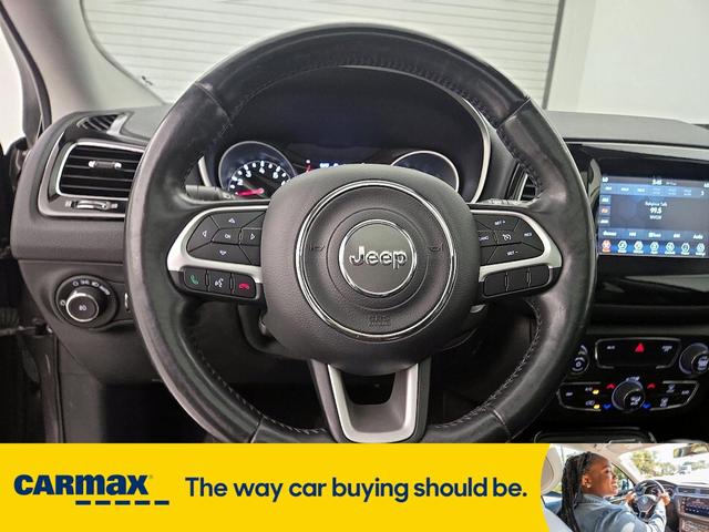 Photo of 2019 Gray Jeep Compass