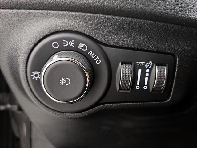 Photo of 2019 Gray Jeep Compass
