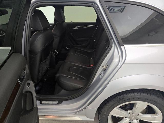 Photo of 2016 Silver Audi allroad
