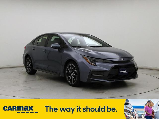 Photo of 2020 Gray Toyota Corolla