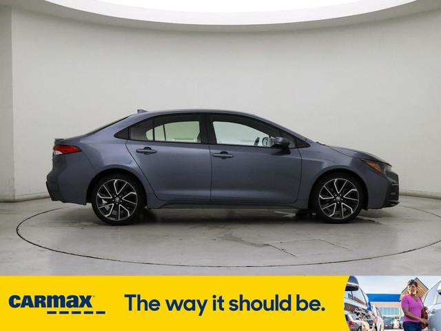 Photo of 2020 Gray Toyota Corolla