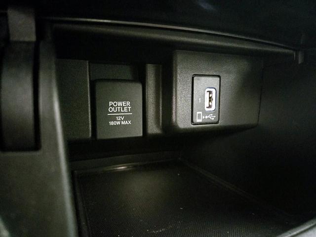 Photo of 2018 Silver Honda Accord