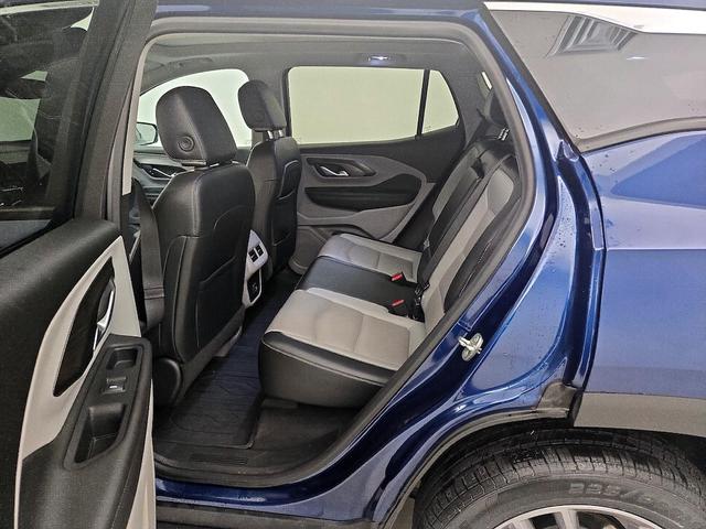 Photo of 2022 Blue GMC Terrain