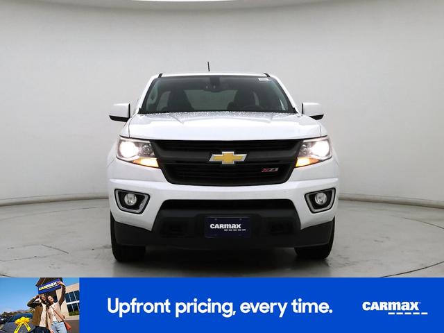 Photo of 2015 White Chevrolet Colorado
