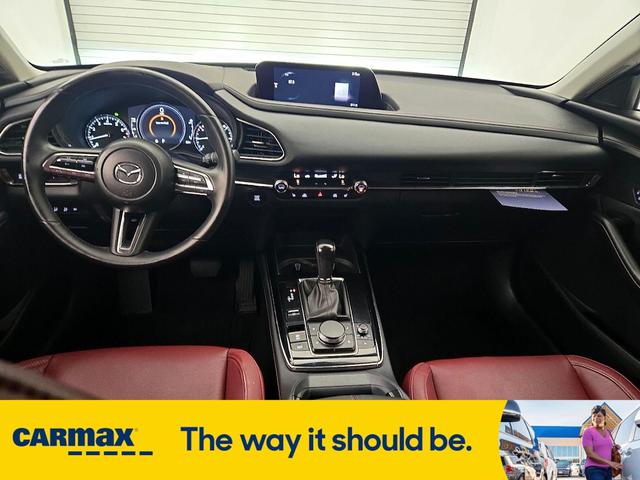 Photo of 2022 Gray Mazda CX-30