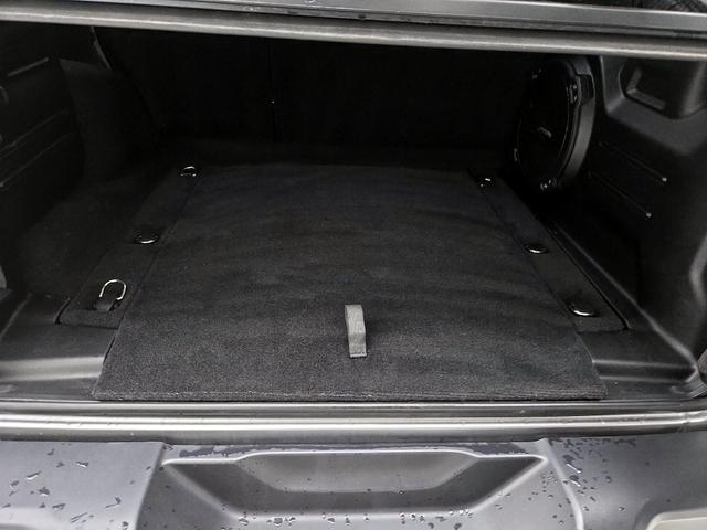 Photo of 2019 Gray Jeep Wrangler